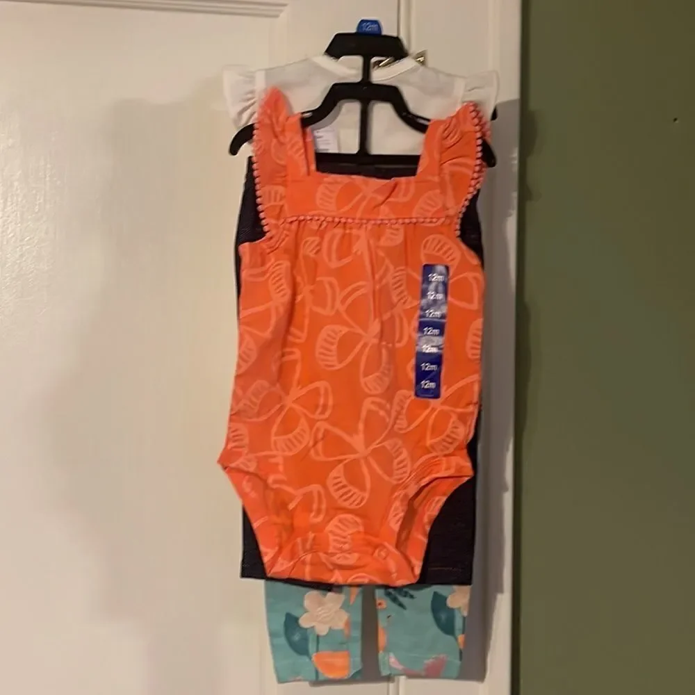 Carters 4 piece set 12M set - Picture 1 of 7